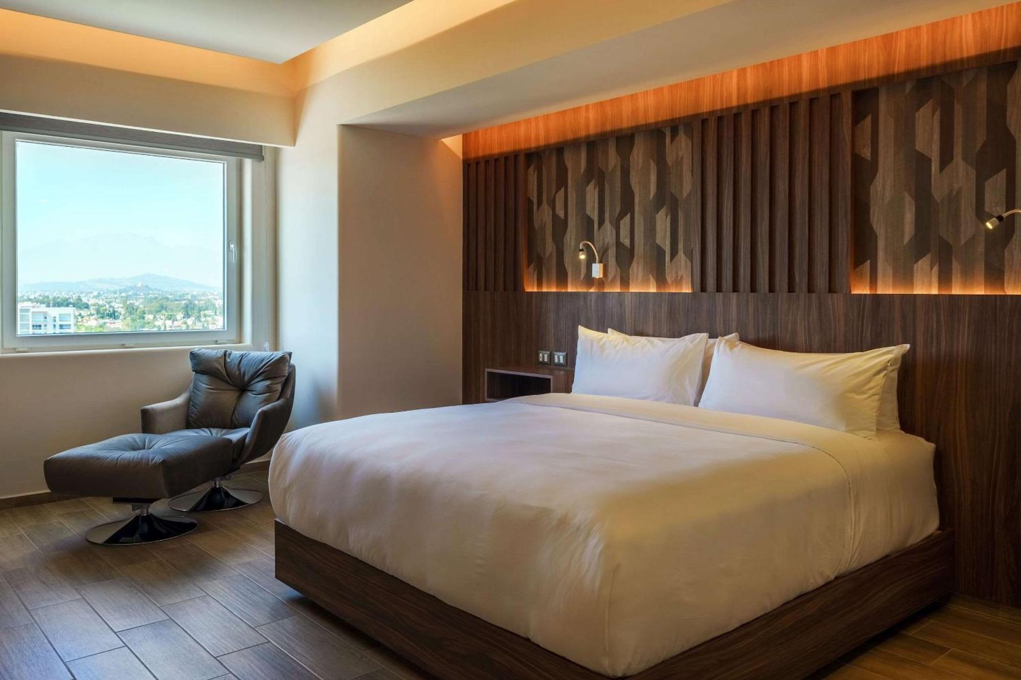 Radisson Angelopolis Hotel *
